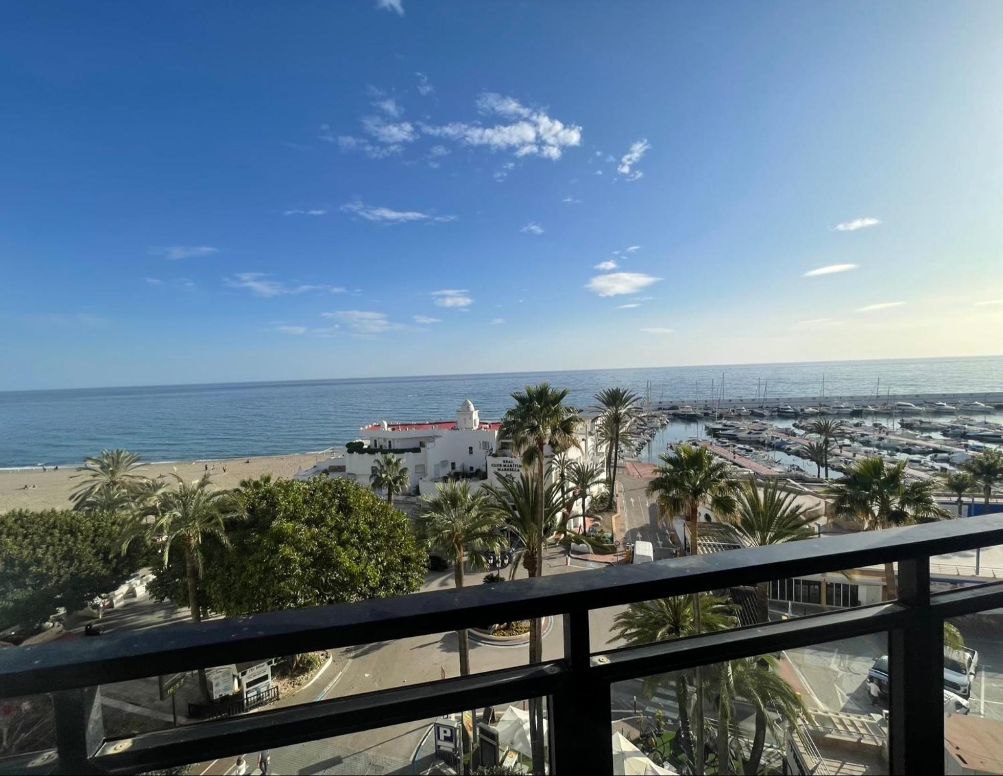 En Primera Linea, Centro Apartamento Marbella